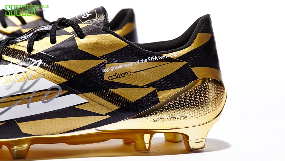 james-rodriguez-gold-f50-img4