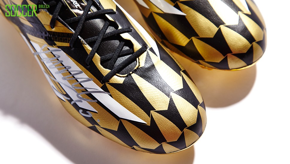 james-rodriguez-gold-f50-img5