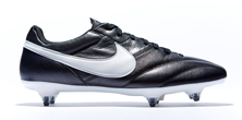 SG plate lands on the Nike Premier