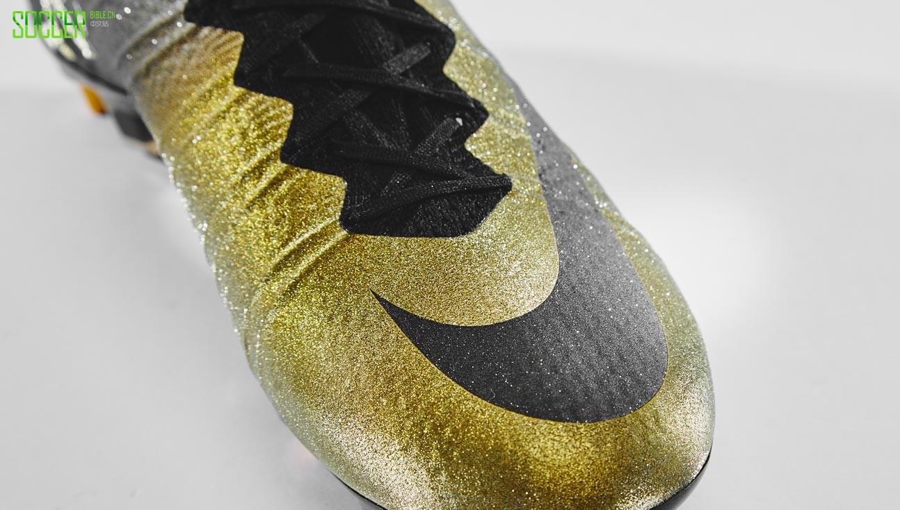 nike-cr-rare-gold-closer-look-img7