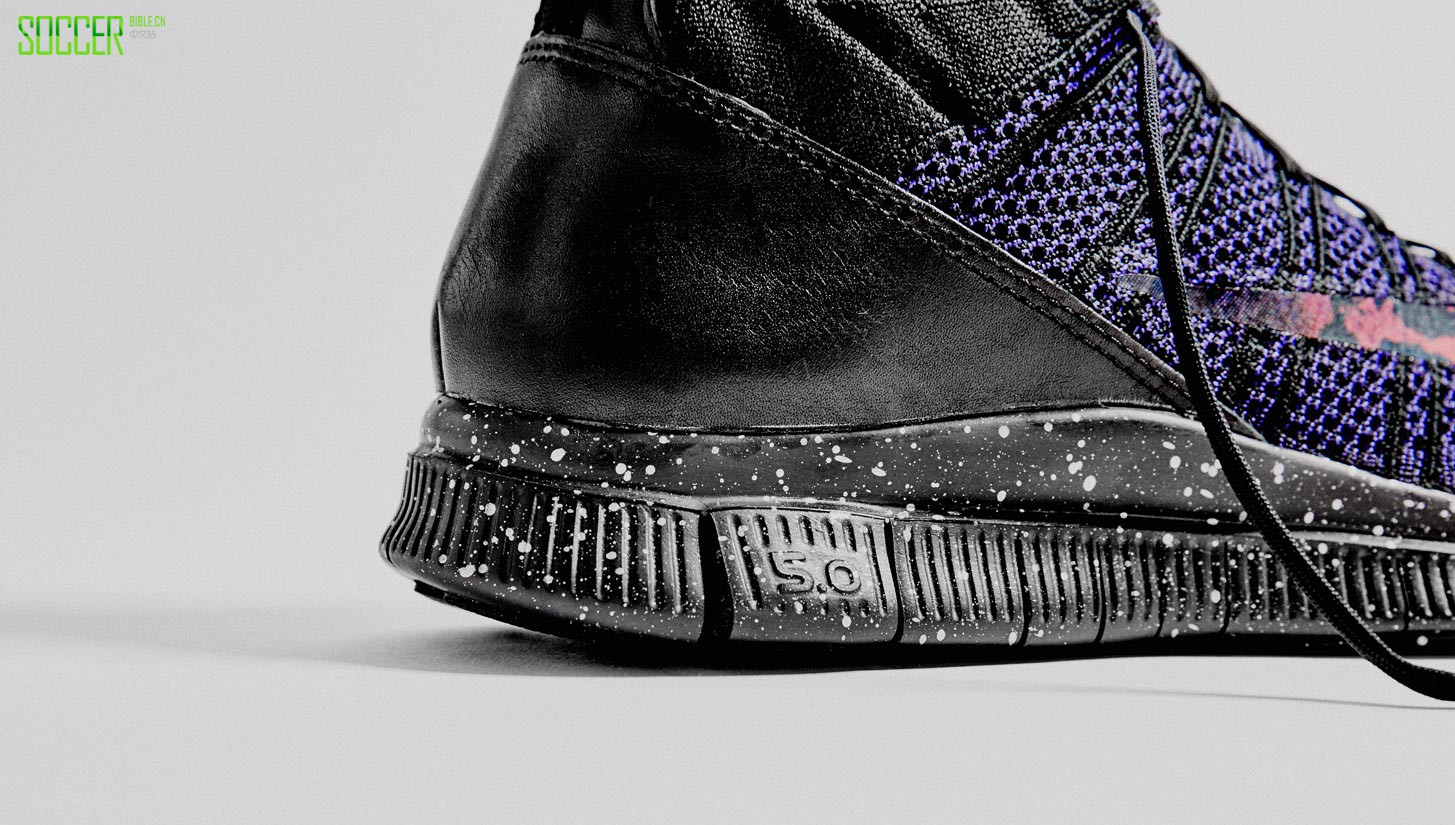 nike-free-mercurial-cr7-savage-beauty-img4