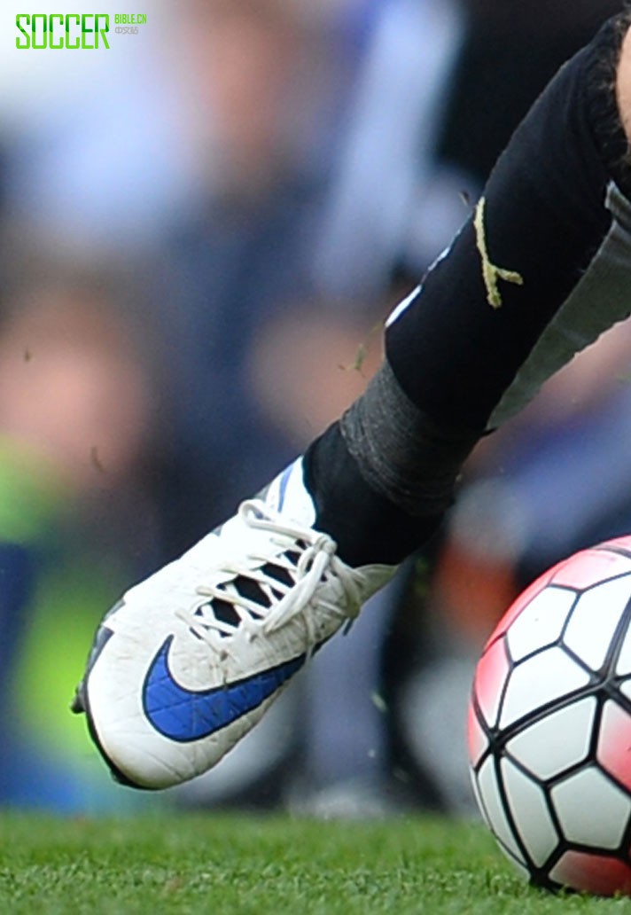Jamie Vardy (Leicester City) Nike VAHREZ iD Hypervenom Phantom II