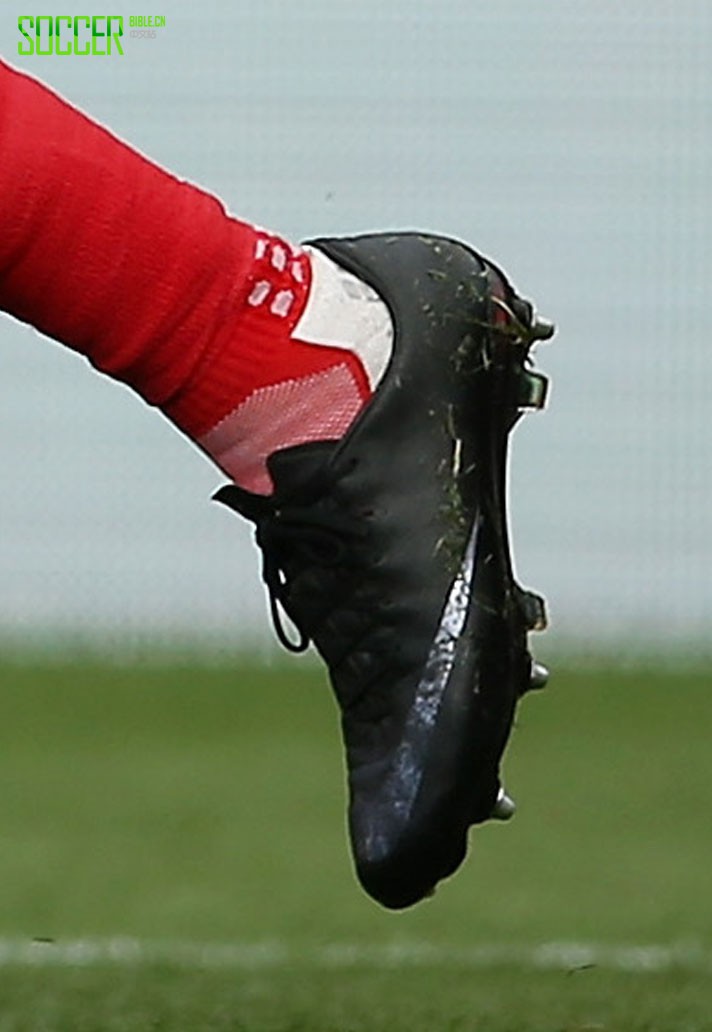 Ryan Bertrand (Southampton) Nike Mercurial Vapor X