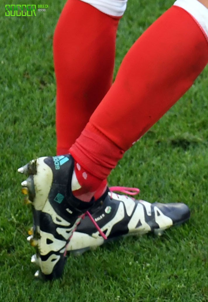 Gareth Bale (Wales) adidas X 15.1