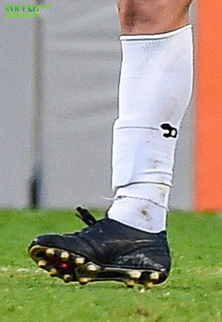 Fred (Atletico MG) Mizuno Morelia