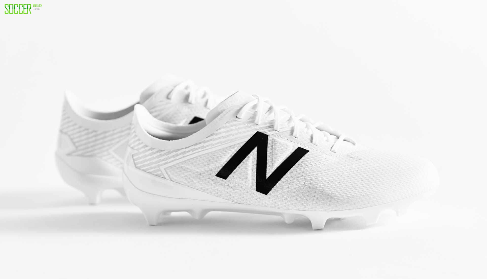 new-balance-blk-wht-12