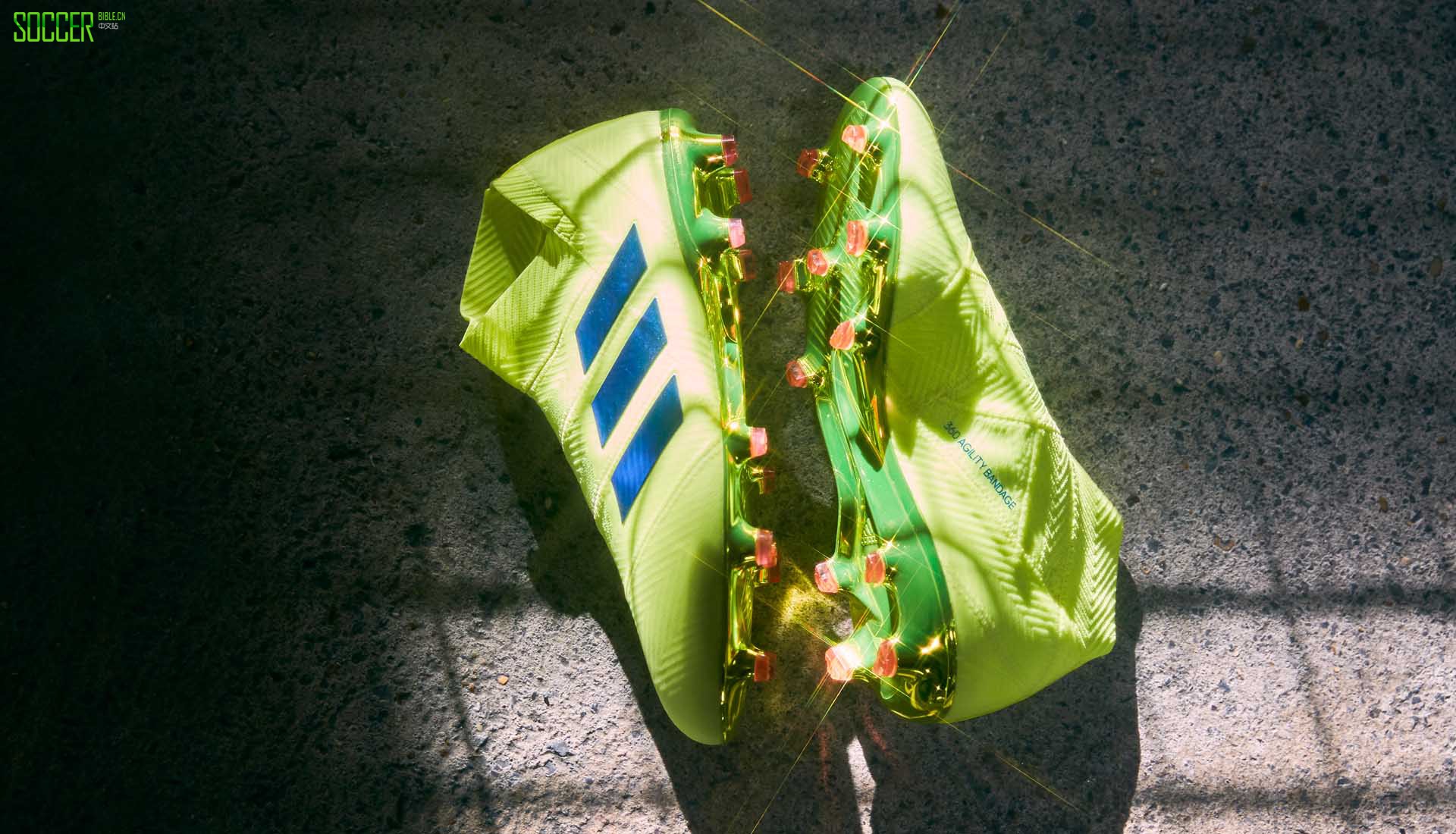 阿迪达斯“敢秀套装”Nemeziz 18+足球鞋