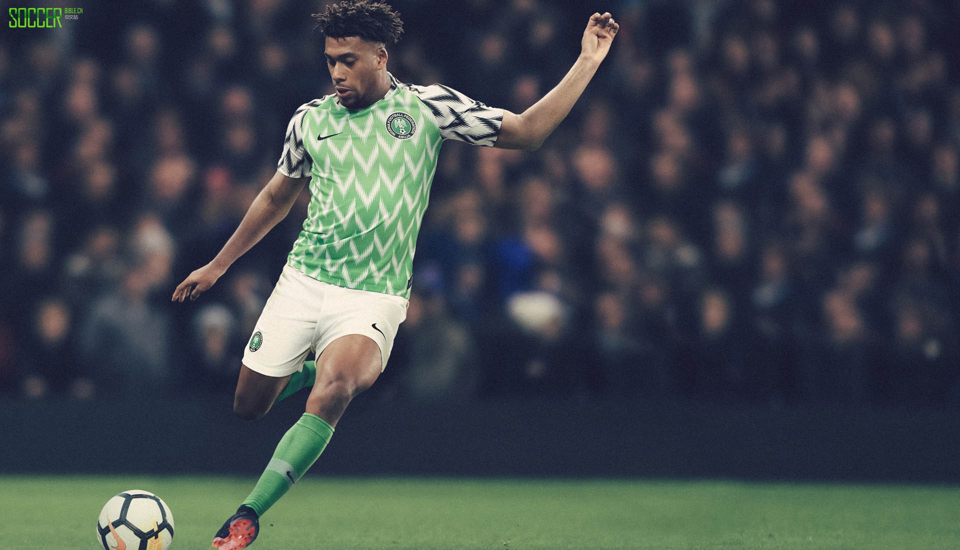 《SoccerBible》评选出的十年前TOP 30球衣