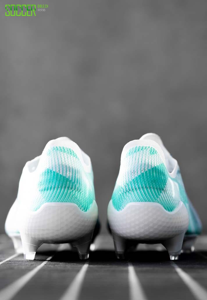 PUMAUltra SL 21